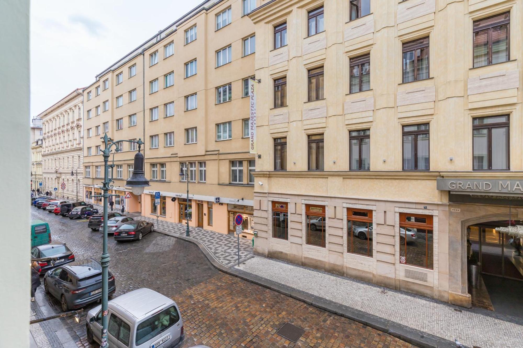 Veliant Apartament *